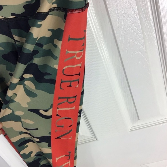 True Religion Camouflage and Orange Leggings - Picture 3 of 4